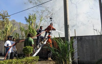 KORPU BOMBEIROS RAEOA KOMBATE INSÉNDIU RURÁL