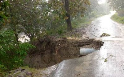 UDAN LAPARA HALO ESTRADA KOTU IHA MOTA LE’E