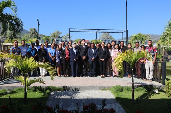 –	OFISIÁL APC PARTISIPA ASEAN LANGUAGE OF MEETINGS AND NEGOTIATION WORKSHOP FOR TIMOR-LESTE OFFICIALS